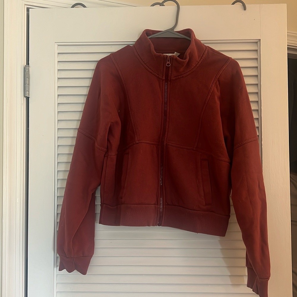Maroon cropped zip sweatshirt